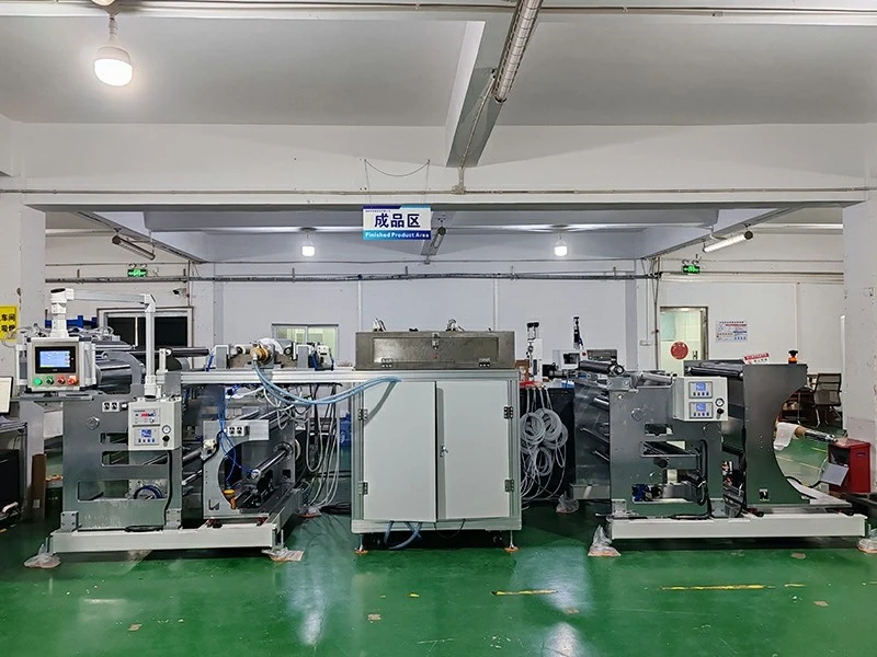 Macchina per rivestimento a virgola