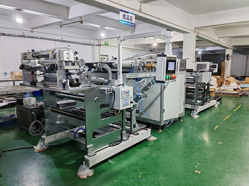 Macchina per rivestimento di materiali semiconduttori